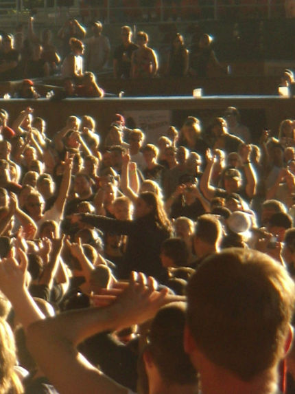 Brent enjoys the sun and crowd