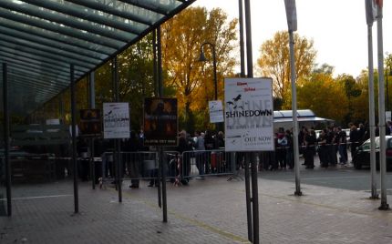 Fans wait for Shinedown Concert