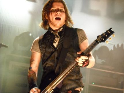 Zach, Close up from the front row