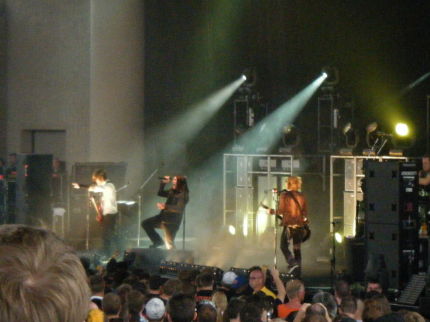 Shinedown Rules Mayday