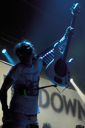 Eric Salutes the Rock Heavens